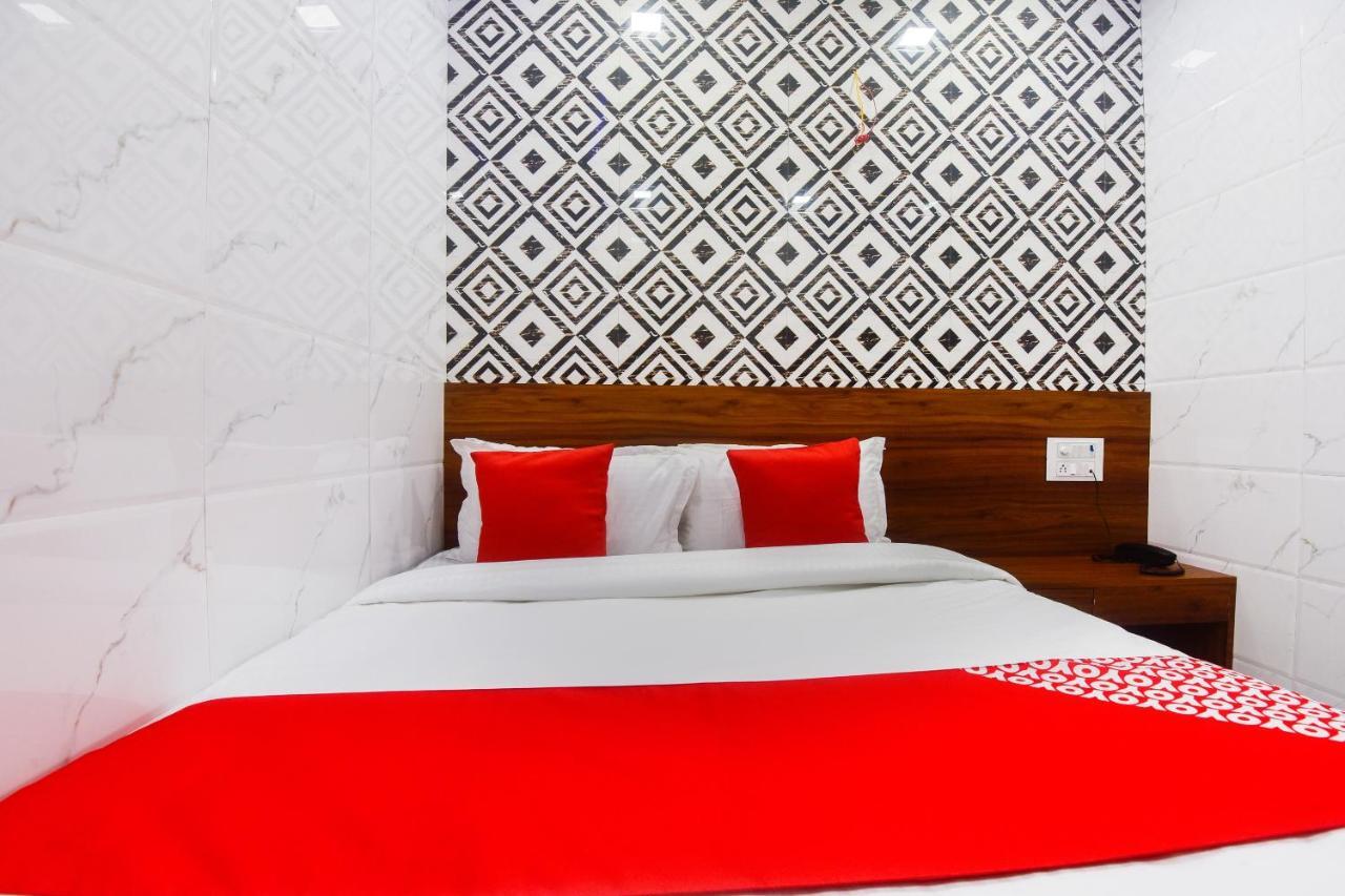 Oyo 63295 T Junction Residency Ξενοδοχείο Βομβάη Εξωτερικό φωτογραφία