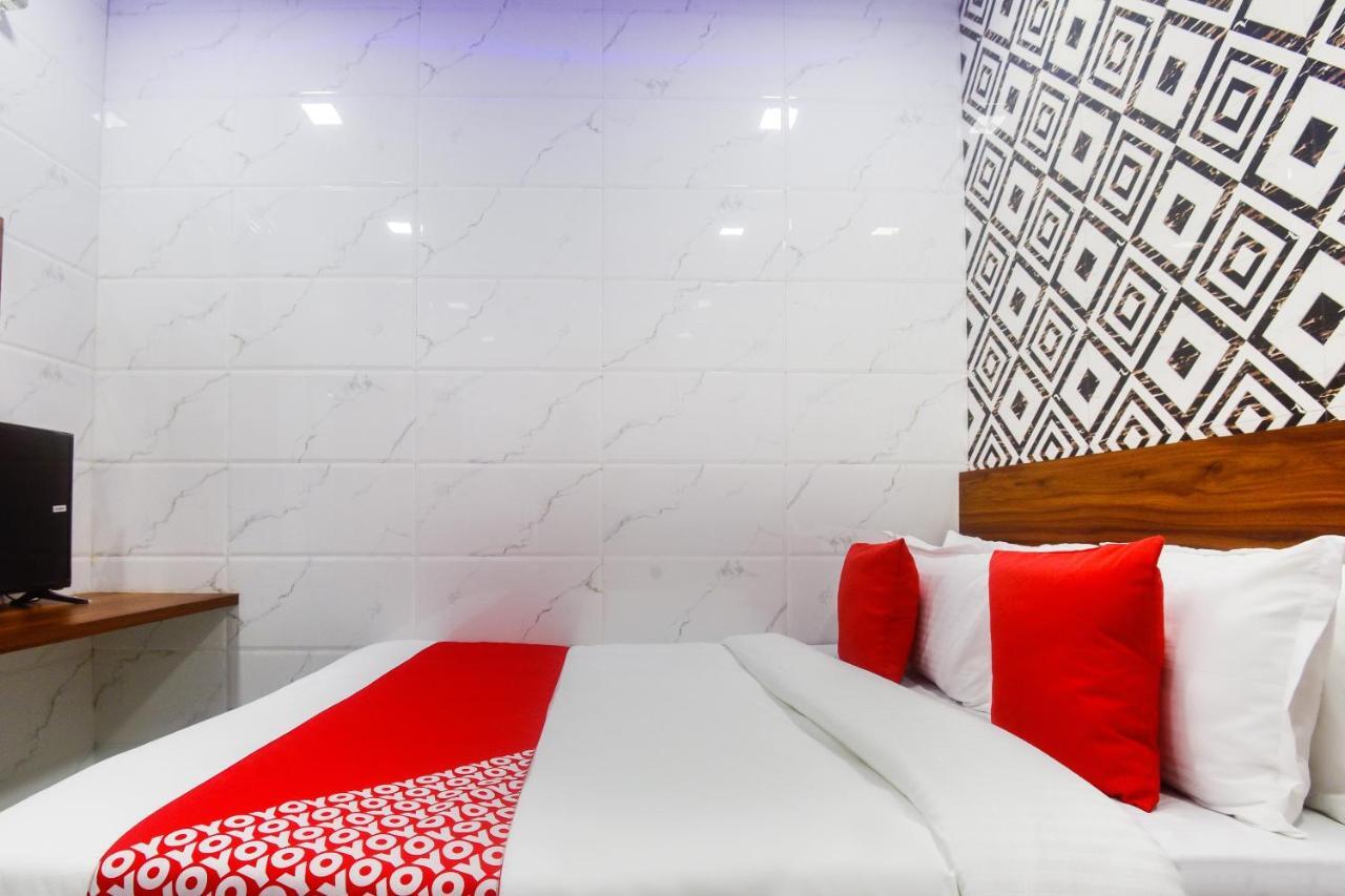 Oyo 63295 T Junction Residency Ξενοδοχείο Βομβάη Εξωτερικό φωτογραφία